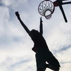 Meet your Posher, Trace